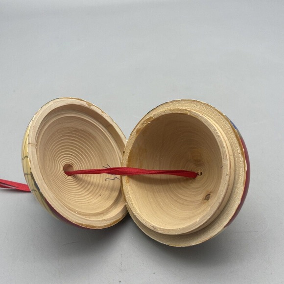 Wooden Nesting Ornament - Picture 4 of 6